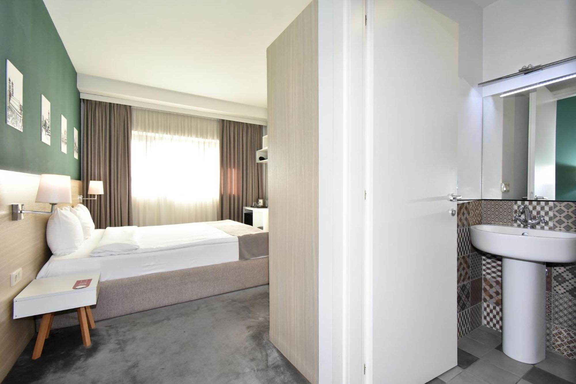 In City Hotel Jereván Kültér fotó